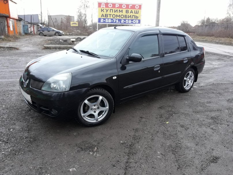 Рено Симбол r15