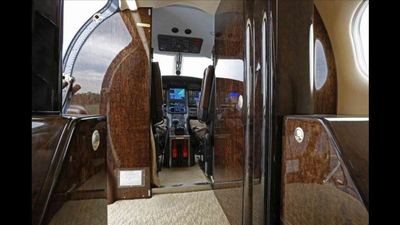 Пилатус РС-12 кабина