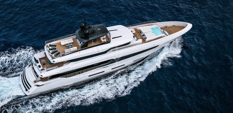 Яхта Mangusta Oceano 43
