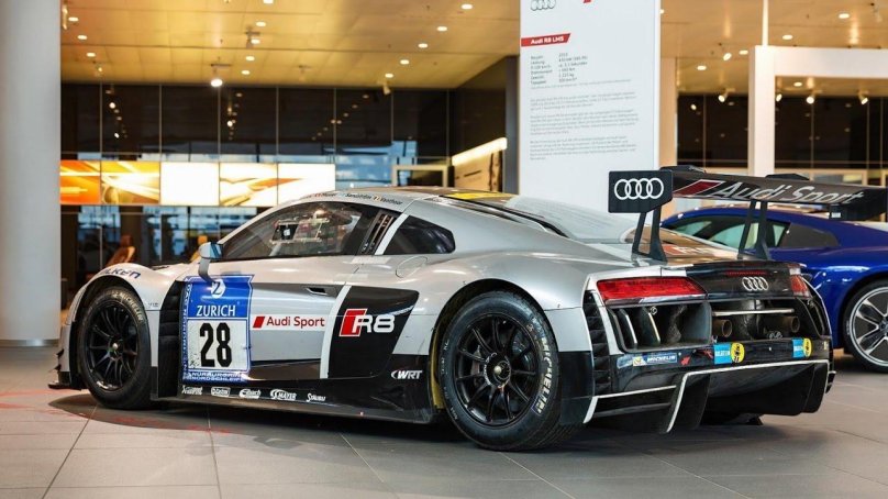 Audi r8 LMS gt3