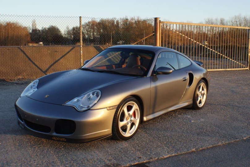 Porsche 996