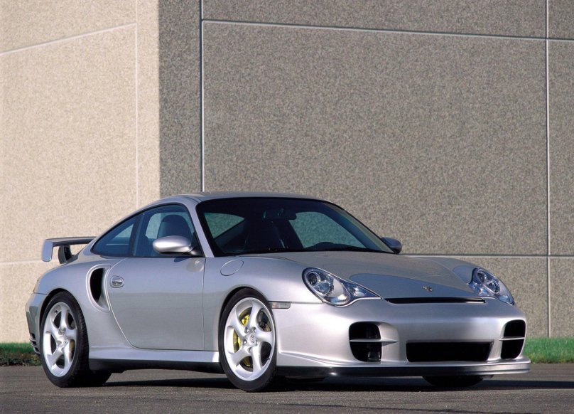 Porsche 911 gt2 2001