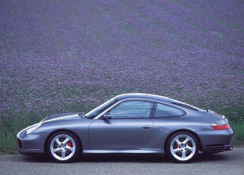 Porsche 911 996 Carrera 4s