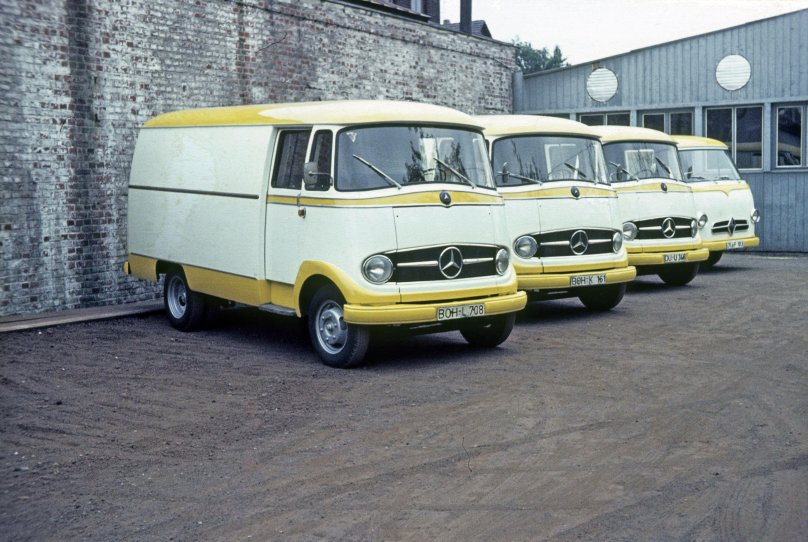Mercedes-Benz l 319 Camper van 1959
