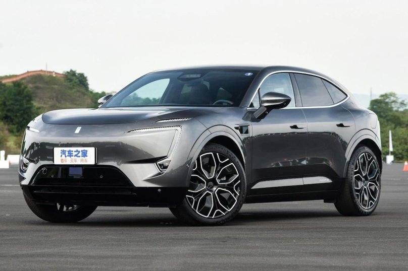 2023 Changan Huawei avatr 11