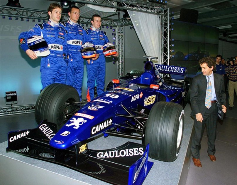 Формула 3000 гонщик