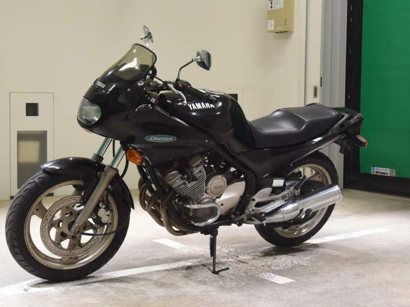 Yamaha diversion 400