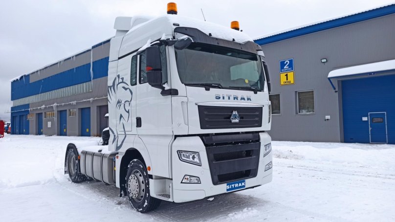 Sitrak c7h седельный тягач