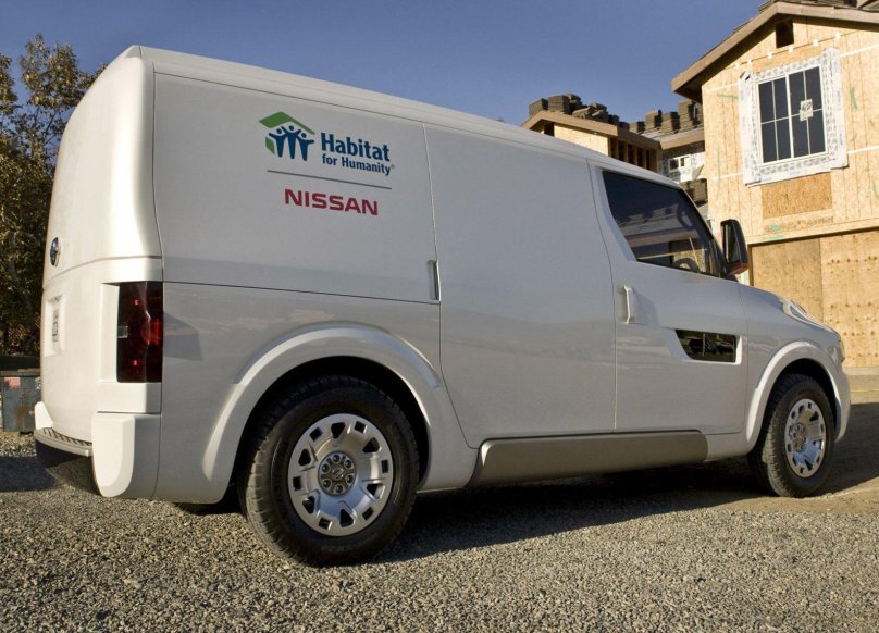 Nissan nv2500