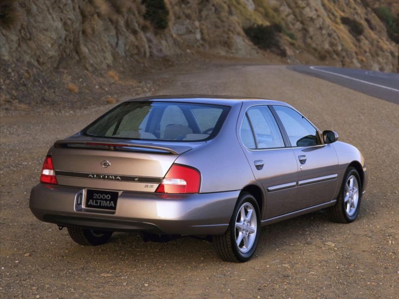 Nissan Altima 2001