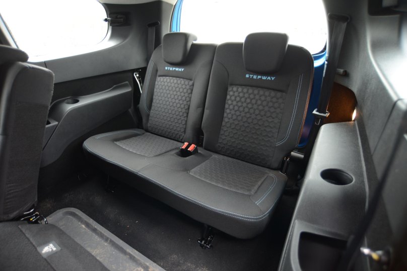 Dacia Lodgy 7 мест