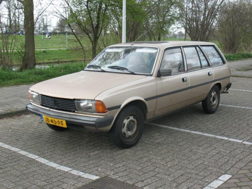 Пежо 305 Рестайлинг