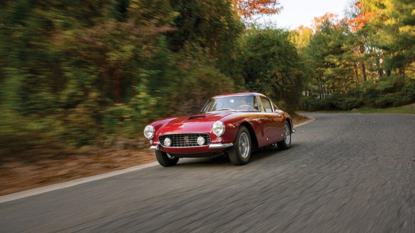 Феррари 250 ГТ Луссо