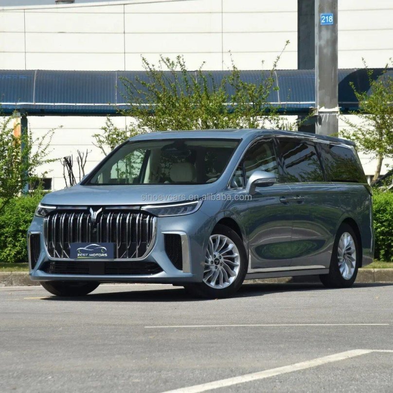 Китайский минивэн 2022 voyah Dreamer