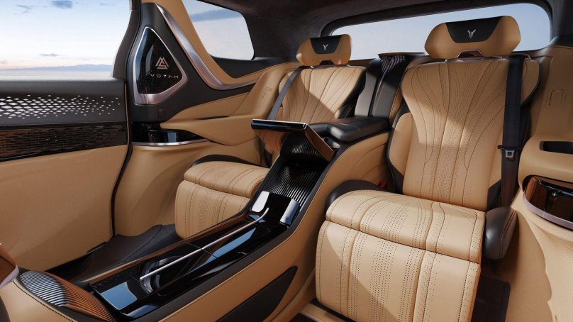 Китайский минивэн voyah