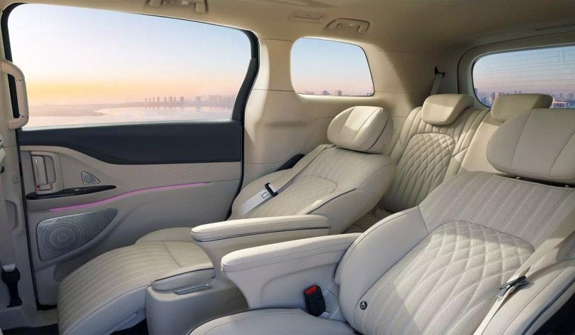 Китайский минивэн voyah