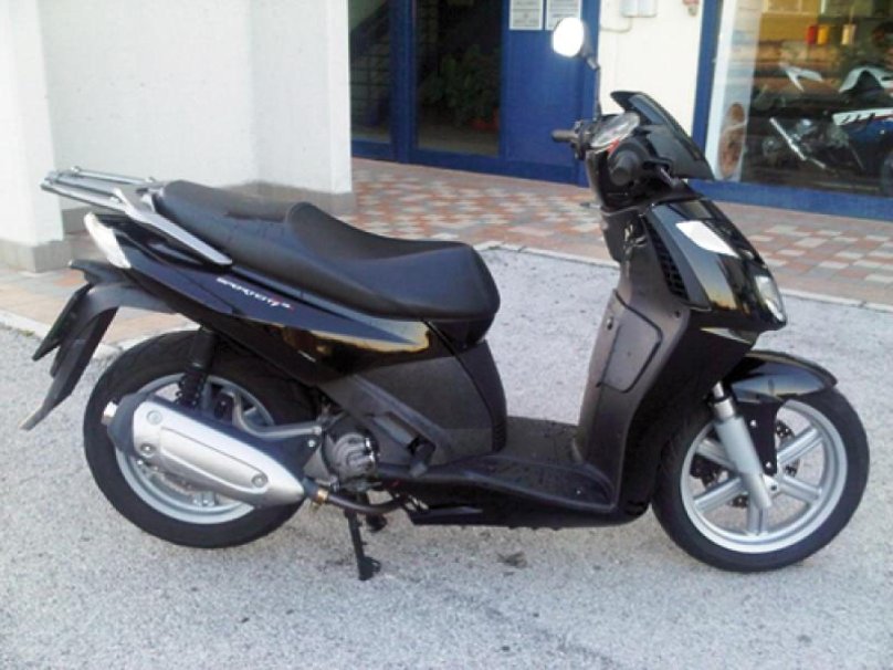Aprilia Sportcity 300