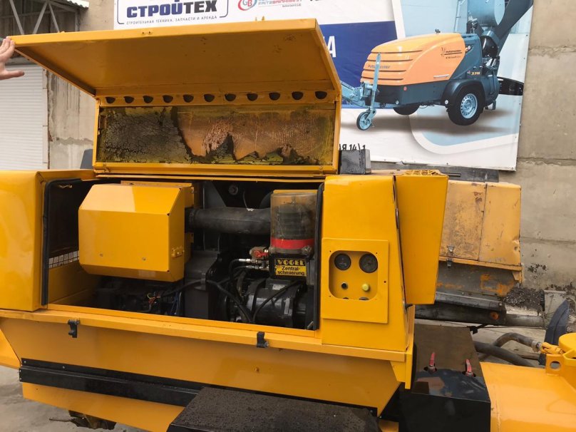 Пневмонагнетатель для полусухой стяжки