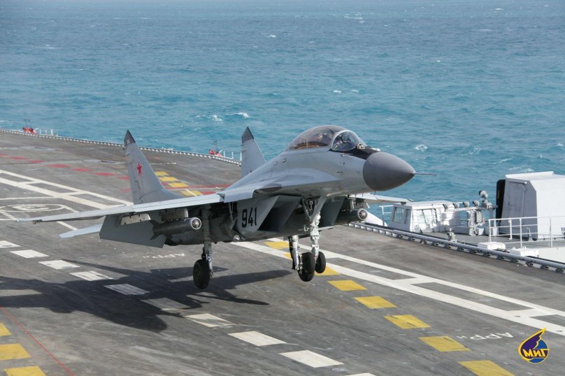 Палубный истребитель миг-29к