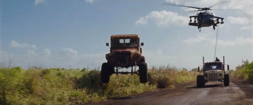 Форсаж Хоббс и шоу вертолет