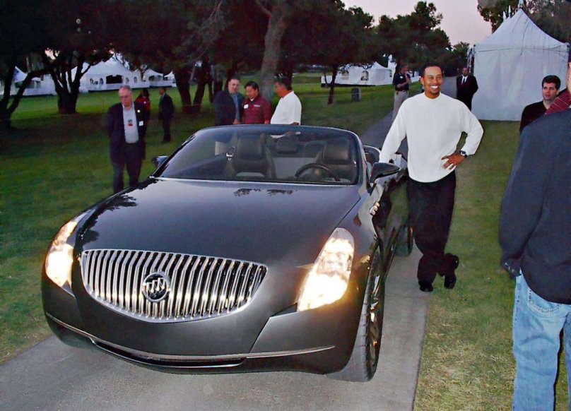 Тайгер Вудс Buick