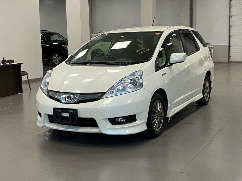 Honda Fit Shuttle 2012