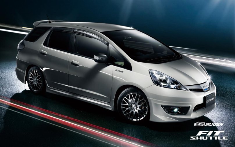 Honda Fit Shuttle Hybrid 2011