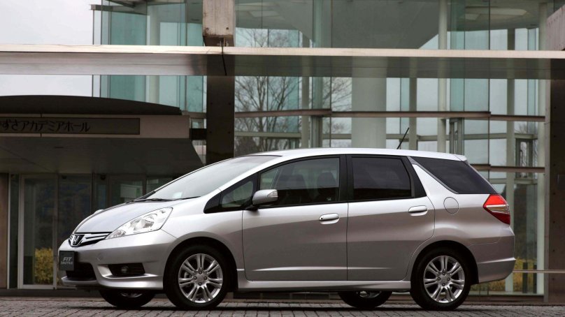 Хонда фит шаттл