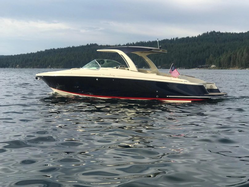 Chris Craft Launch 35 gt