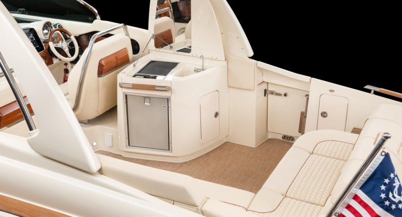 Катер Chris-Craft Launch 35 gt