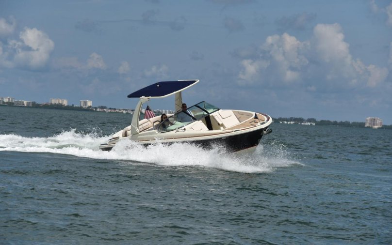 Chris-Craft Launch 28gt
