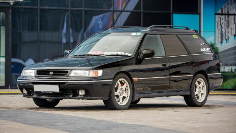 Subaru Legacy 1 поколение универсал