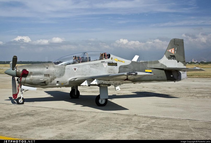 EMB-312 super Tucano