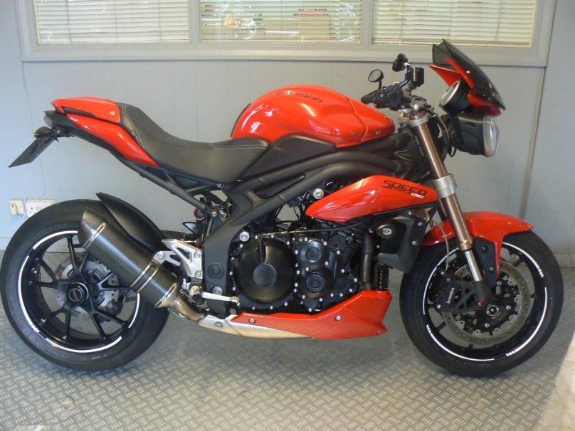 Triumph Speed Triple 1050 2011