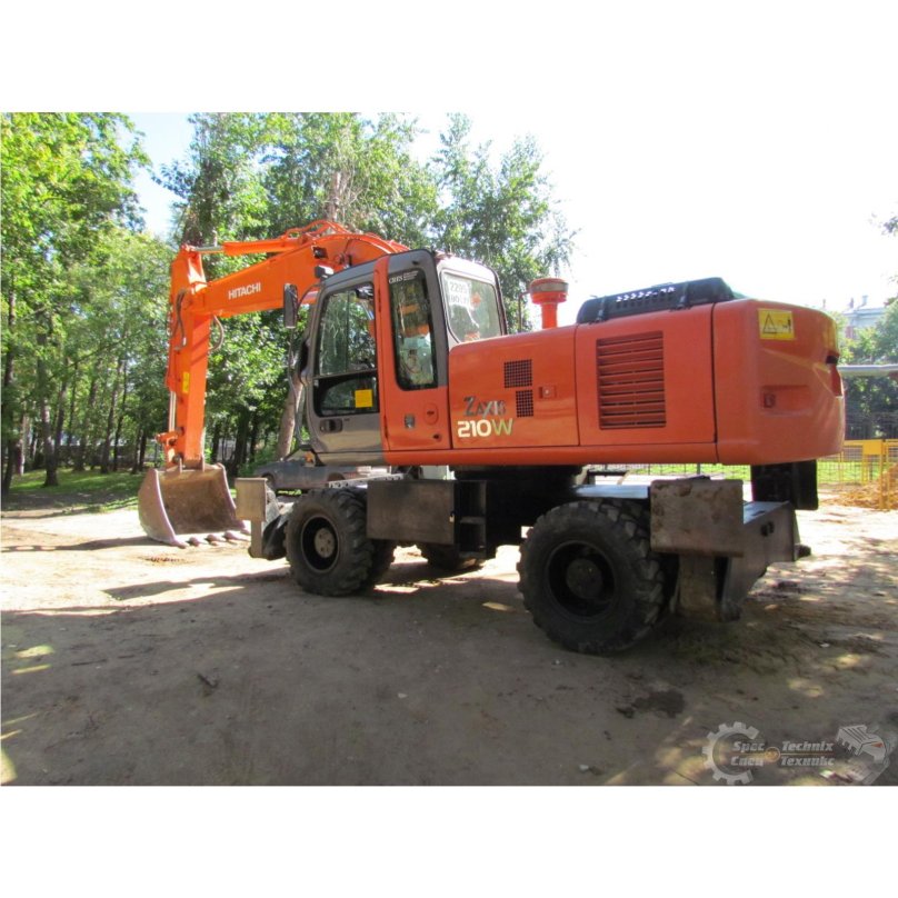Hitachi zx210w