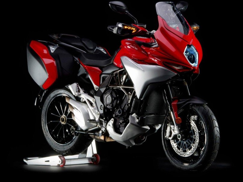 MV Agusta veloce 800