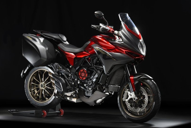 MV Agusta veloce 800