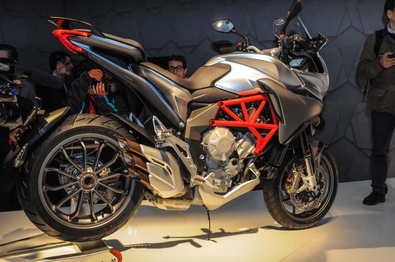 MV Agusta Туризмо