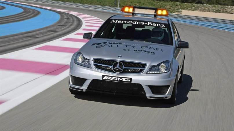 Mercedes Benz c63 AMG DTM