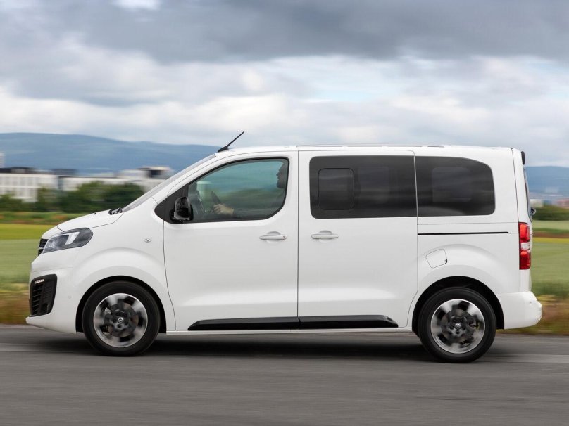 Зафира лайф 2019