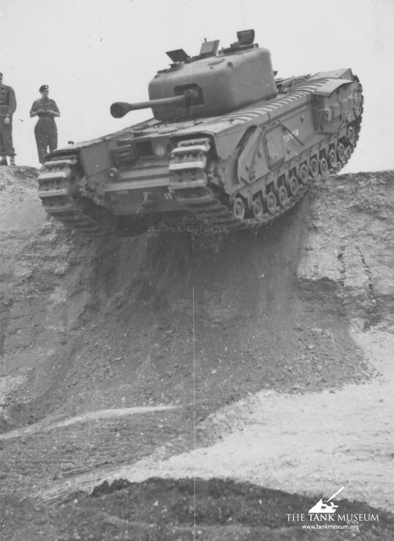 Танки Черчилль 1944