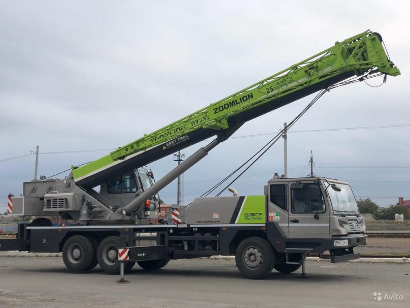 Автокран КС-2571б