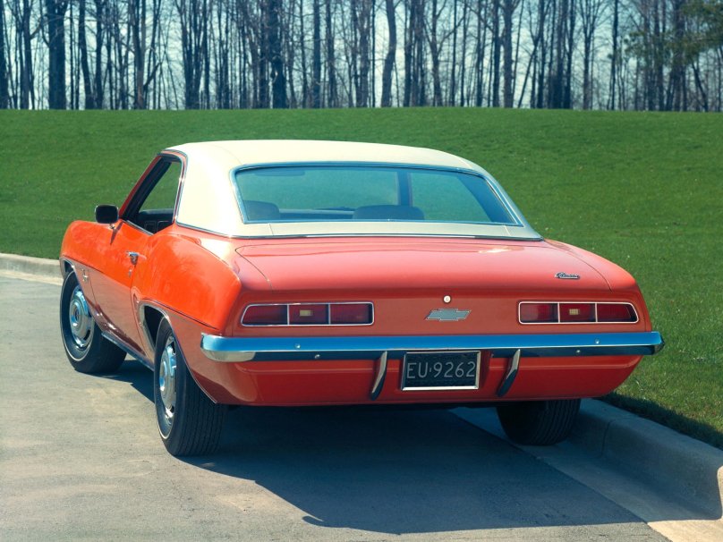Шевроле Камаро 1 поколения