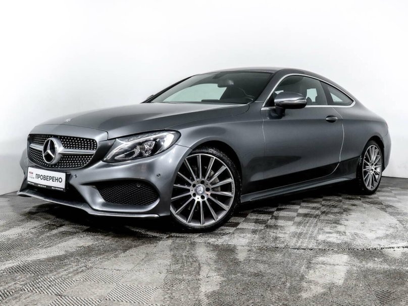 Мерседес 205 2016