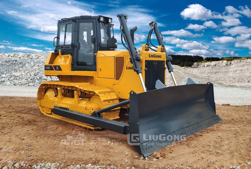 Гусеничный бульдозер clgb320