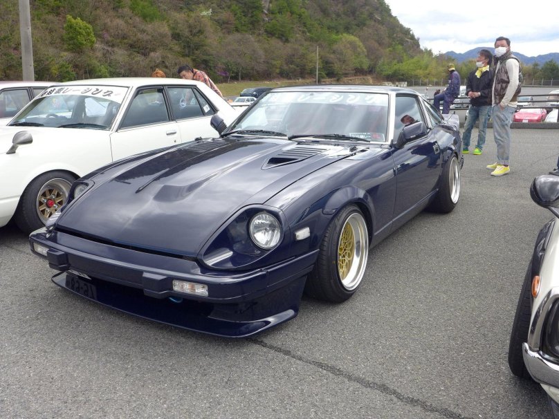 Nissan s130z