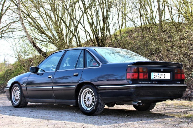 Opel Senator 1993
