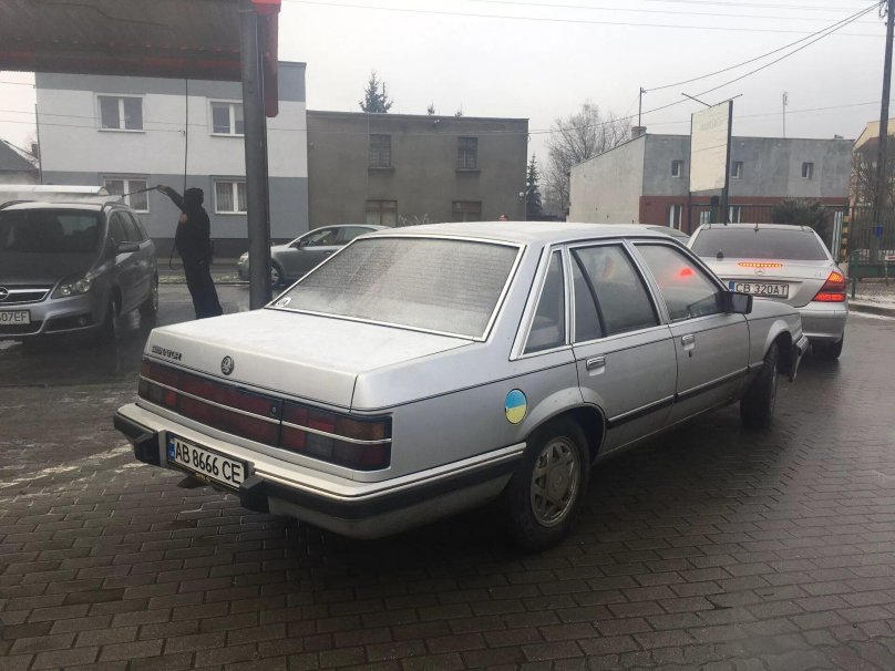 Opel Senator 1984