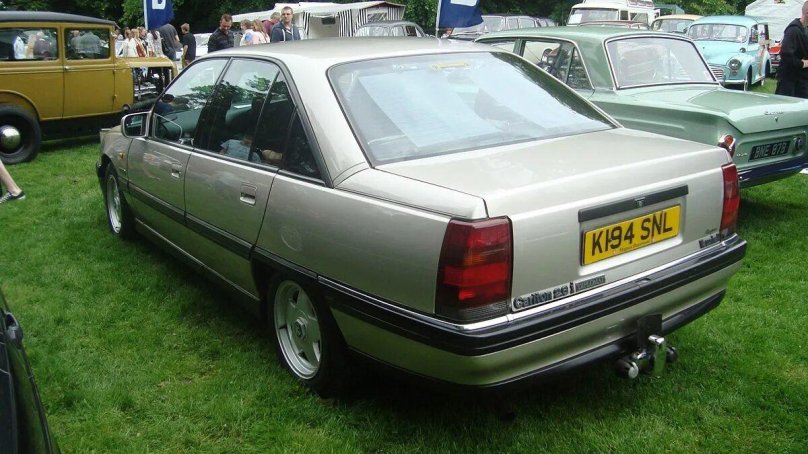 Vauxhall Carlton mk2