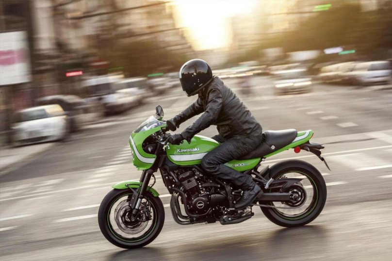 Мотоцикл Кавасаки z900rs